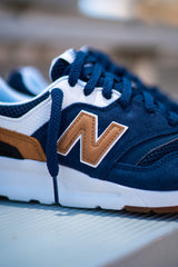 Mens New Balance 997H (Peacoat) - CM997HHD - New Balance