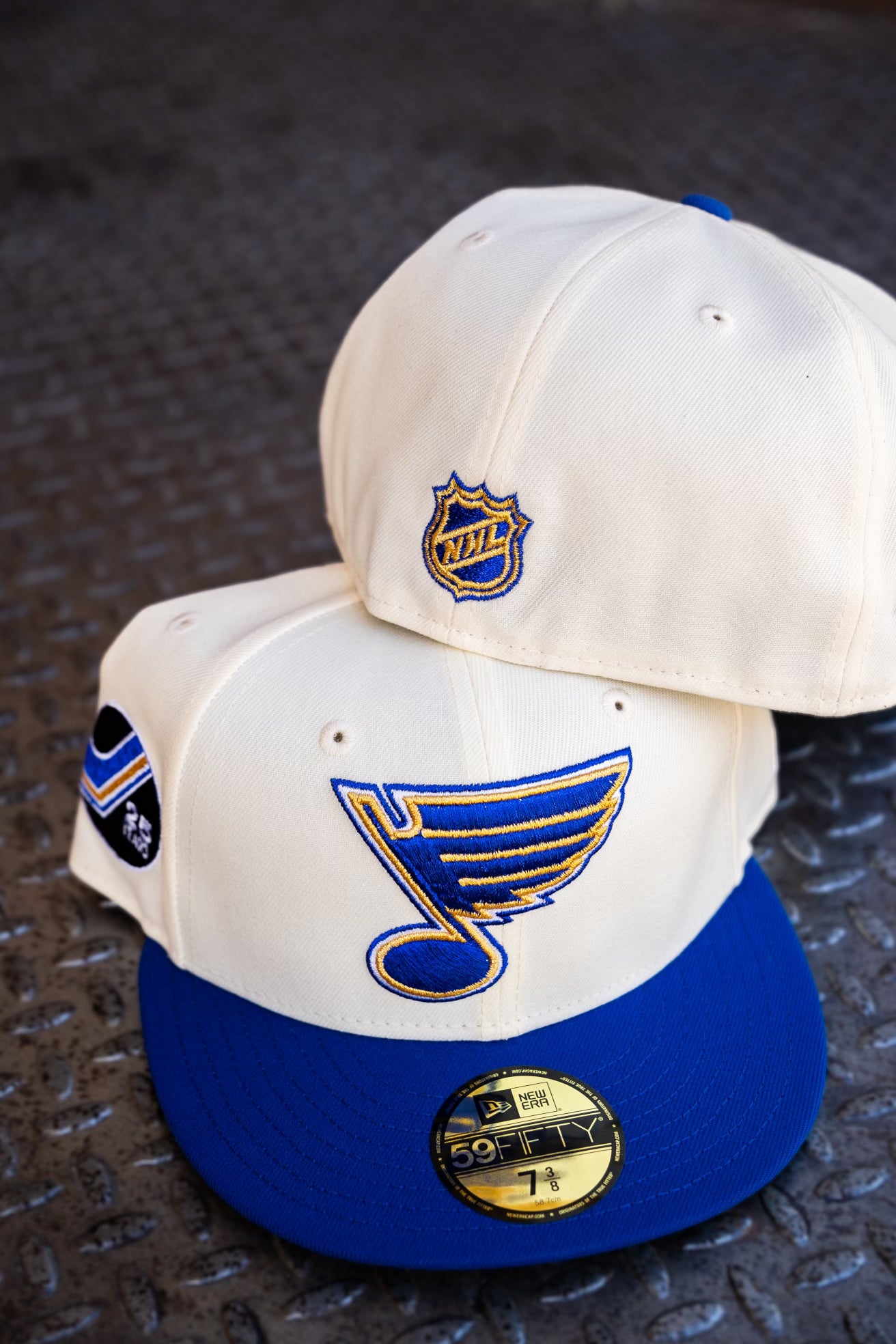 New Era St. Louis Blues 25th Anniversary Green UV 59Fifty Fitted (Off White/Royal)