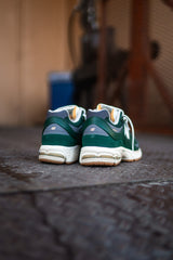 GRADESCHOOL New Balance 2002R (Green) - GC2002VI - New Balance