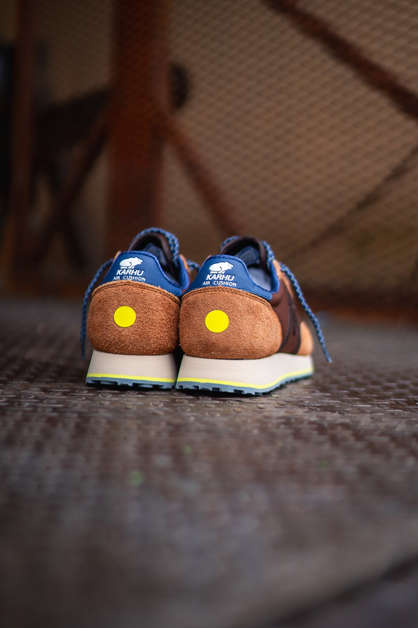 Karhu Albatross Control (Brown Sugar/Java) - Karhu