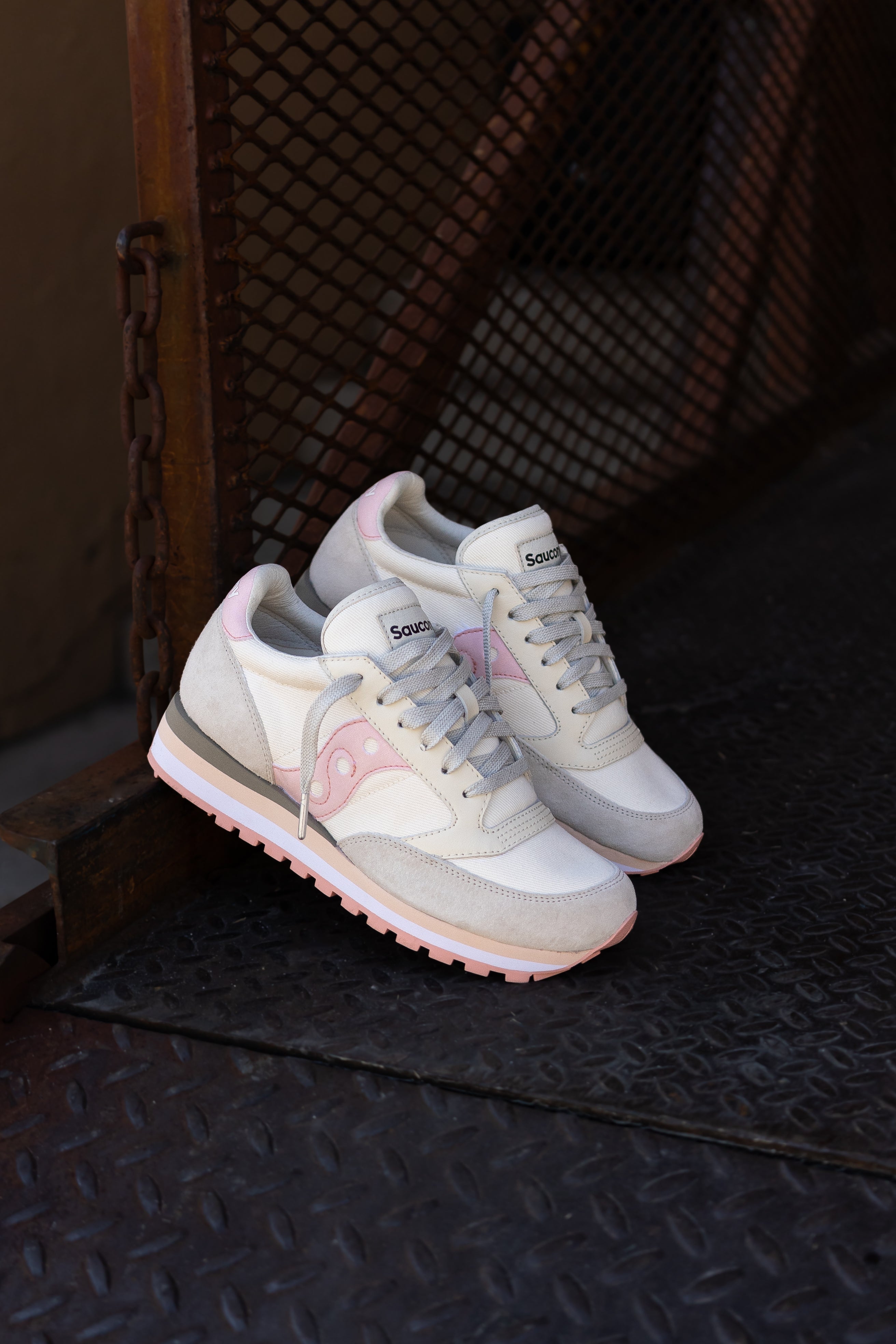 Women Saucony Jazz Triple (Beige/Salmon) S60778-2 - Saucony