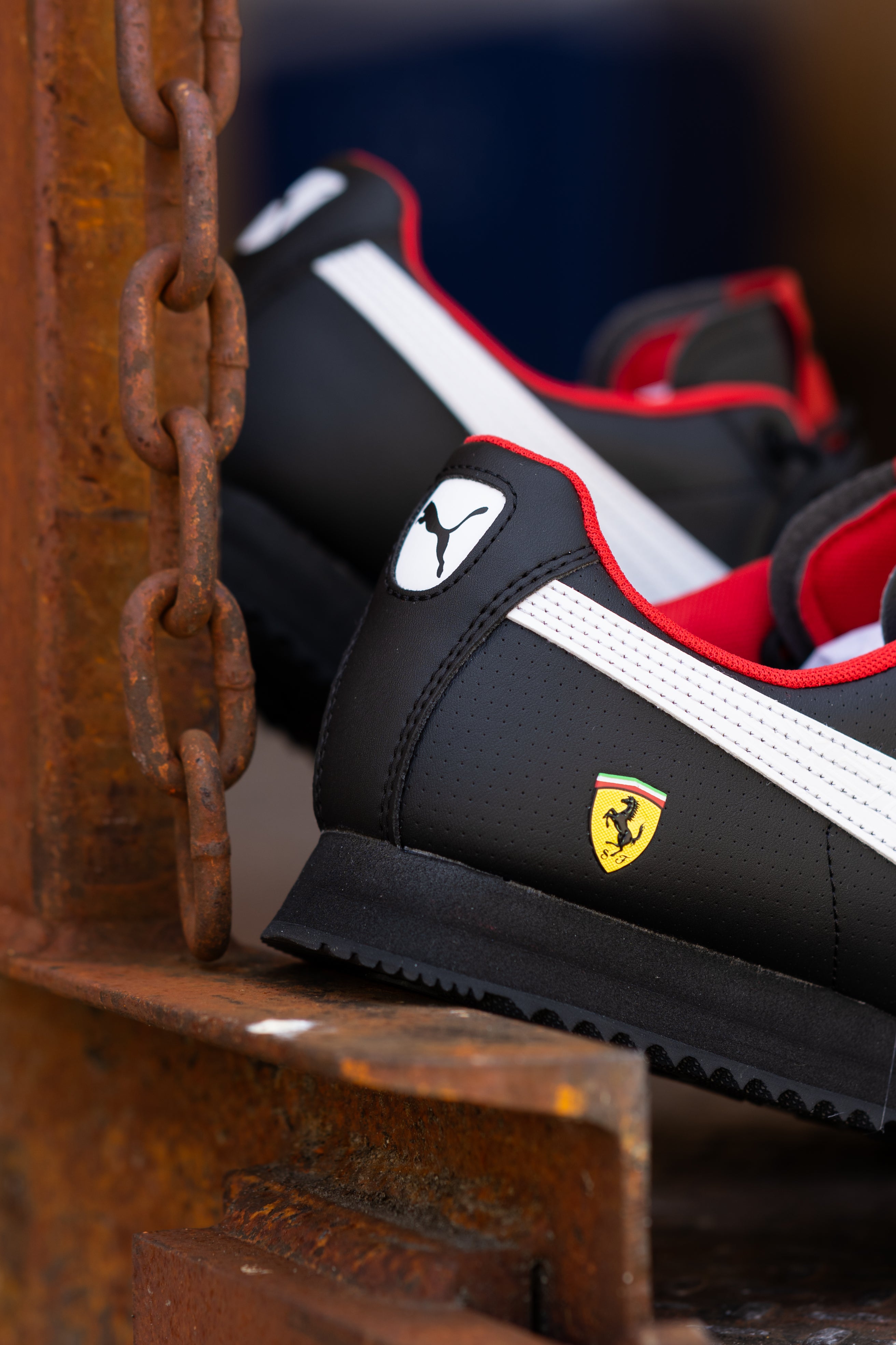 Mens Puma Ferrari Roma Via (Puma Black/Puma White)