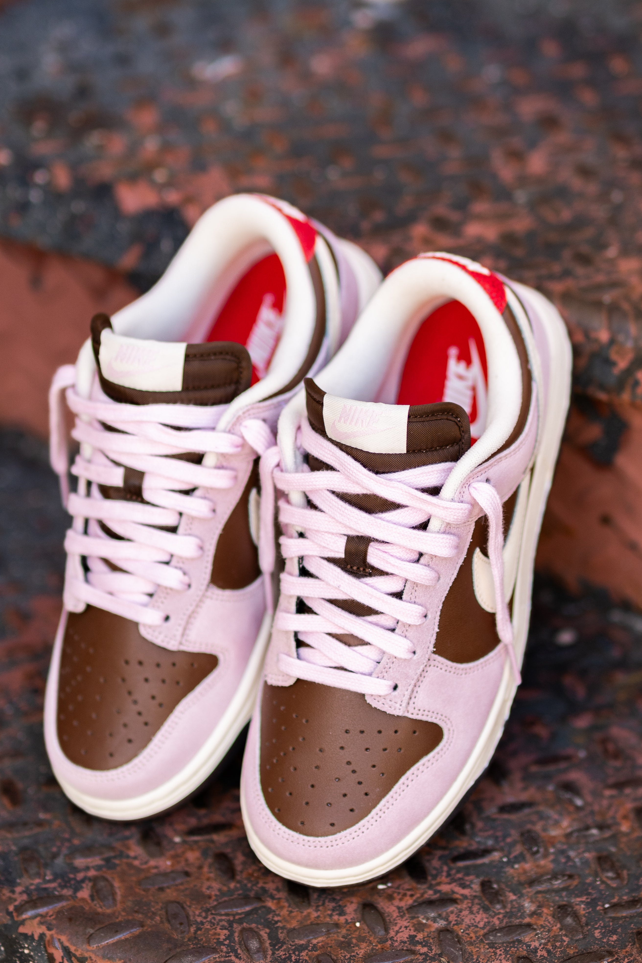 Women's Nike Dunk Low (Cacao/Pale Ivory)