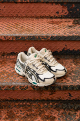 Mens Asics Gel-NYC 2055 (Pale Oak/Truffle Grey) 1203A542.200