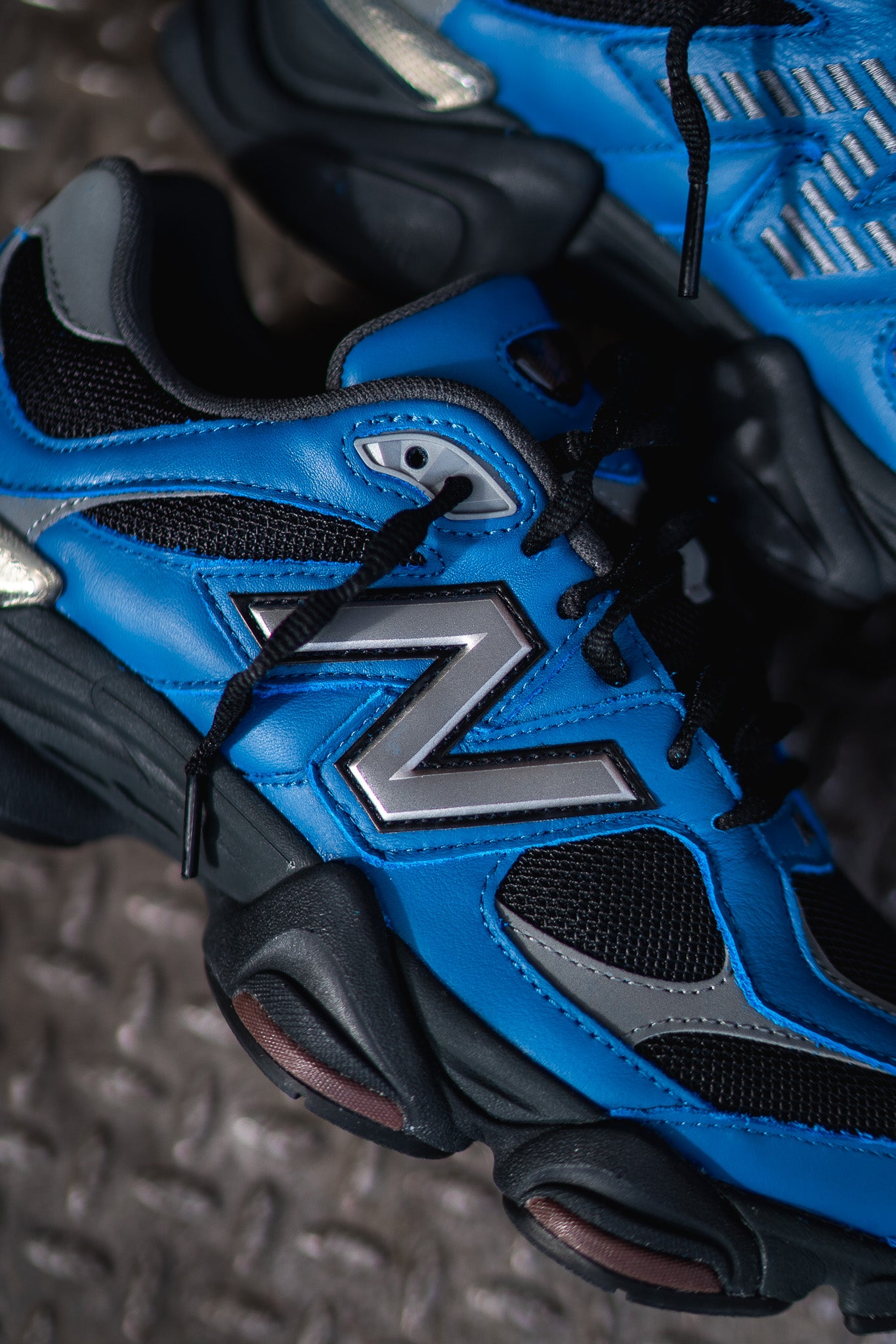 Mens New Balance 9060 (Blue/Black) - U9060NRH - SNEAKER TOWN