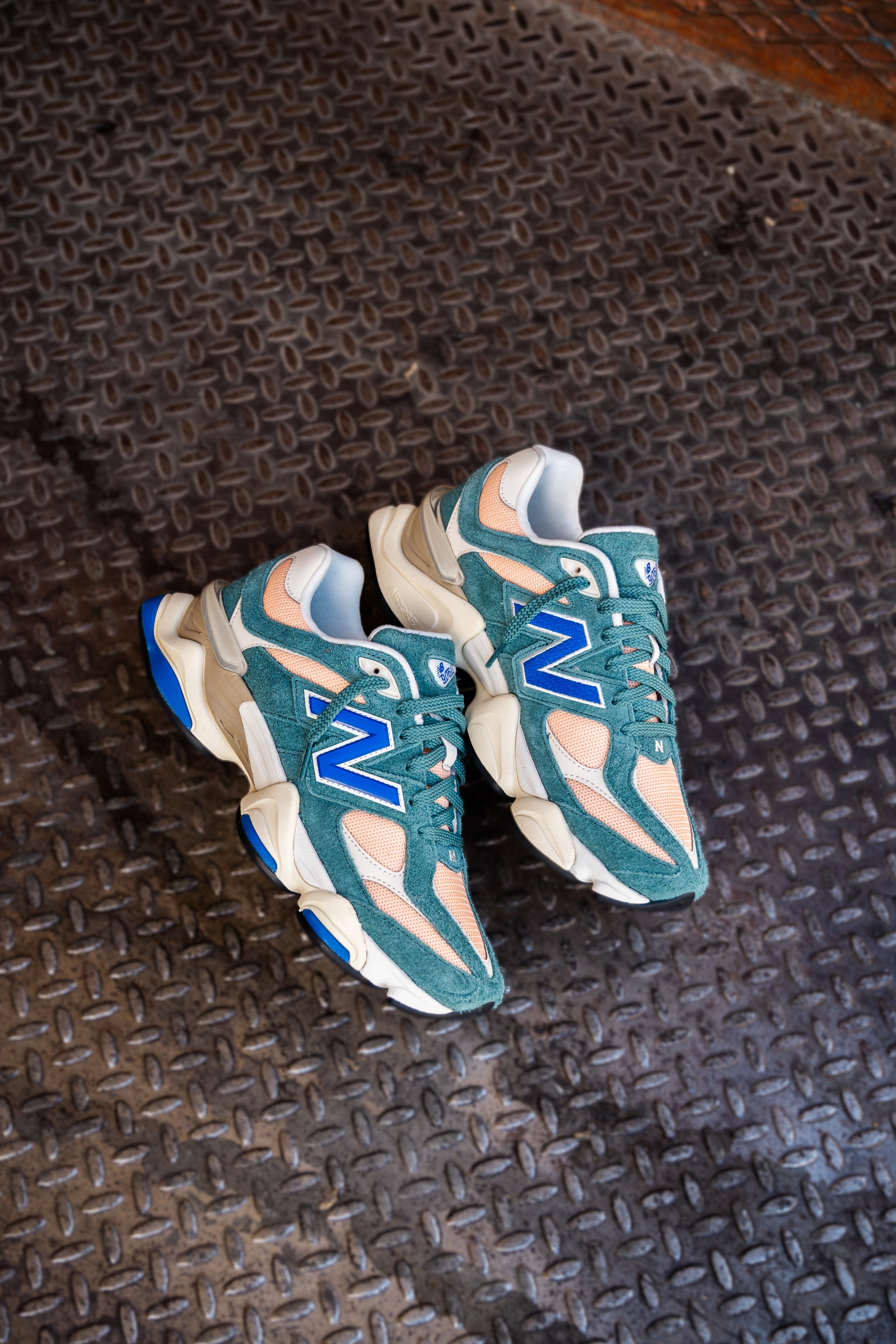 Mens New Balance 9060 (New Spruce) - U9060GEC