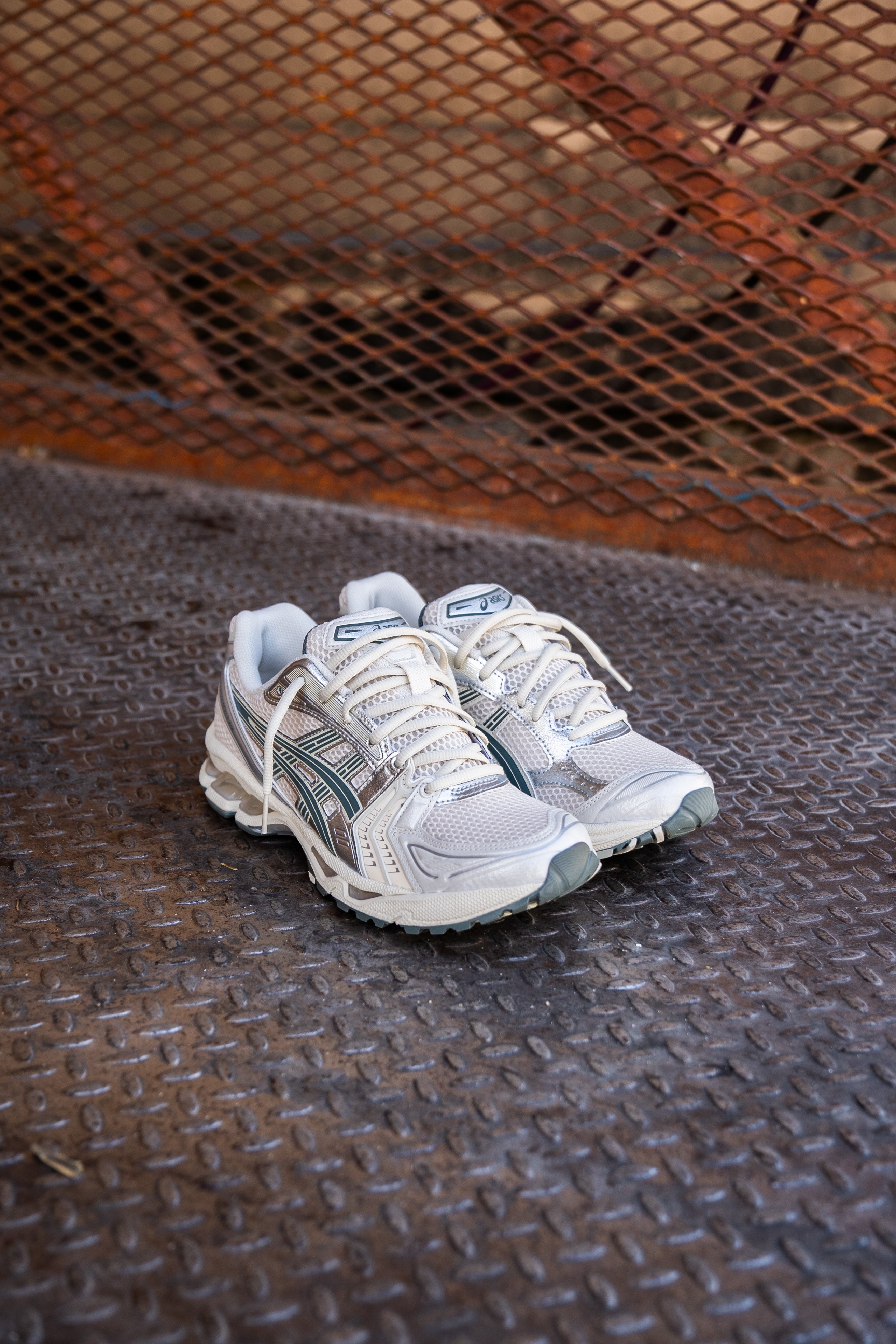 Mens Asics Gel-Kayano 14 (Birch/Dark Pewter)