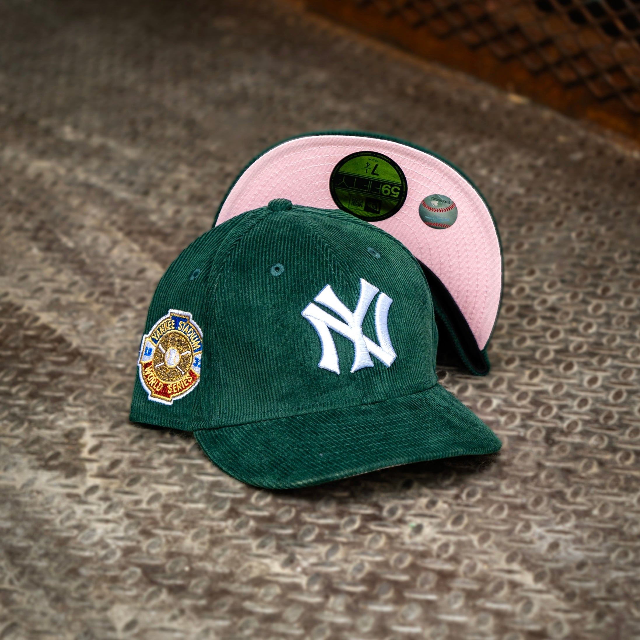 New Era New York Yankees 1932 World Series Pink UV 59Fifty Fitted (Green Corduroy)