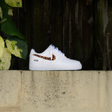 Nike x Supreme Air Force 1 Low SP (White/Cheetah)