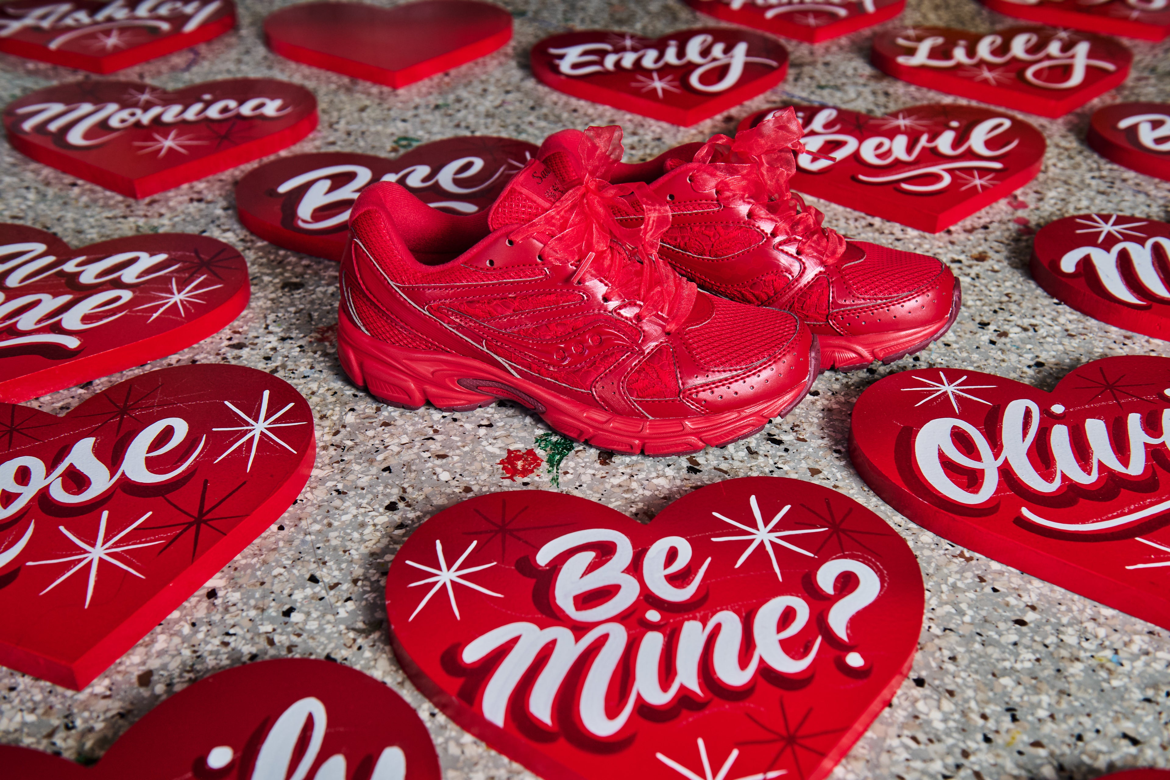 Mens Saucony Ride Millennium St.Valentine (Red)