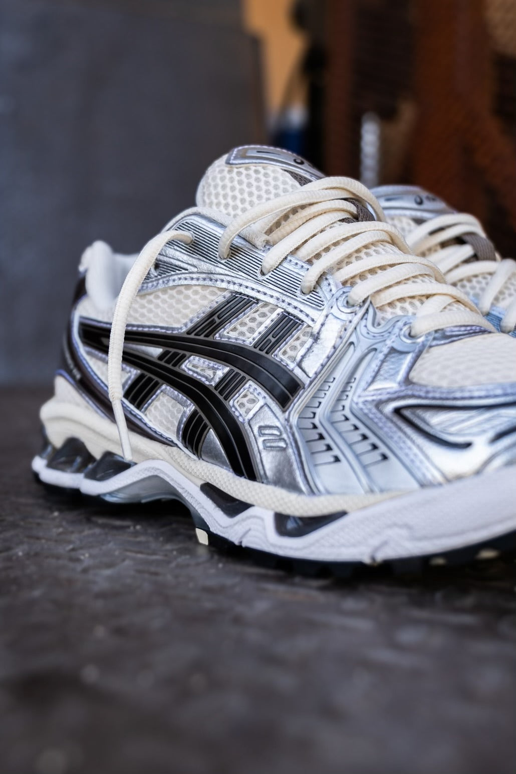 Mens Asics Gel-Kayano 14 (Cream/Black)