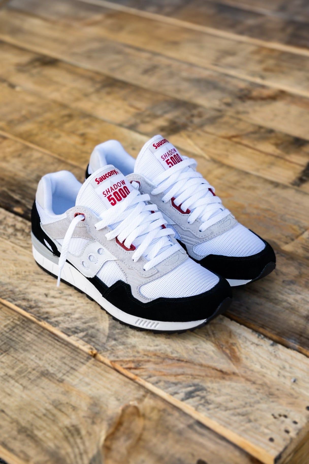 Mens Saucony Shadow 5000 (White/Black)