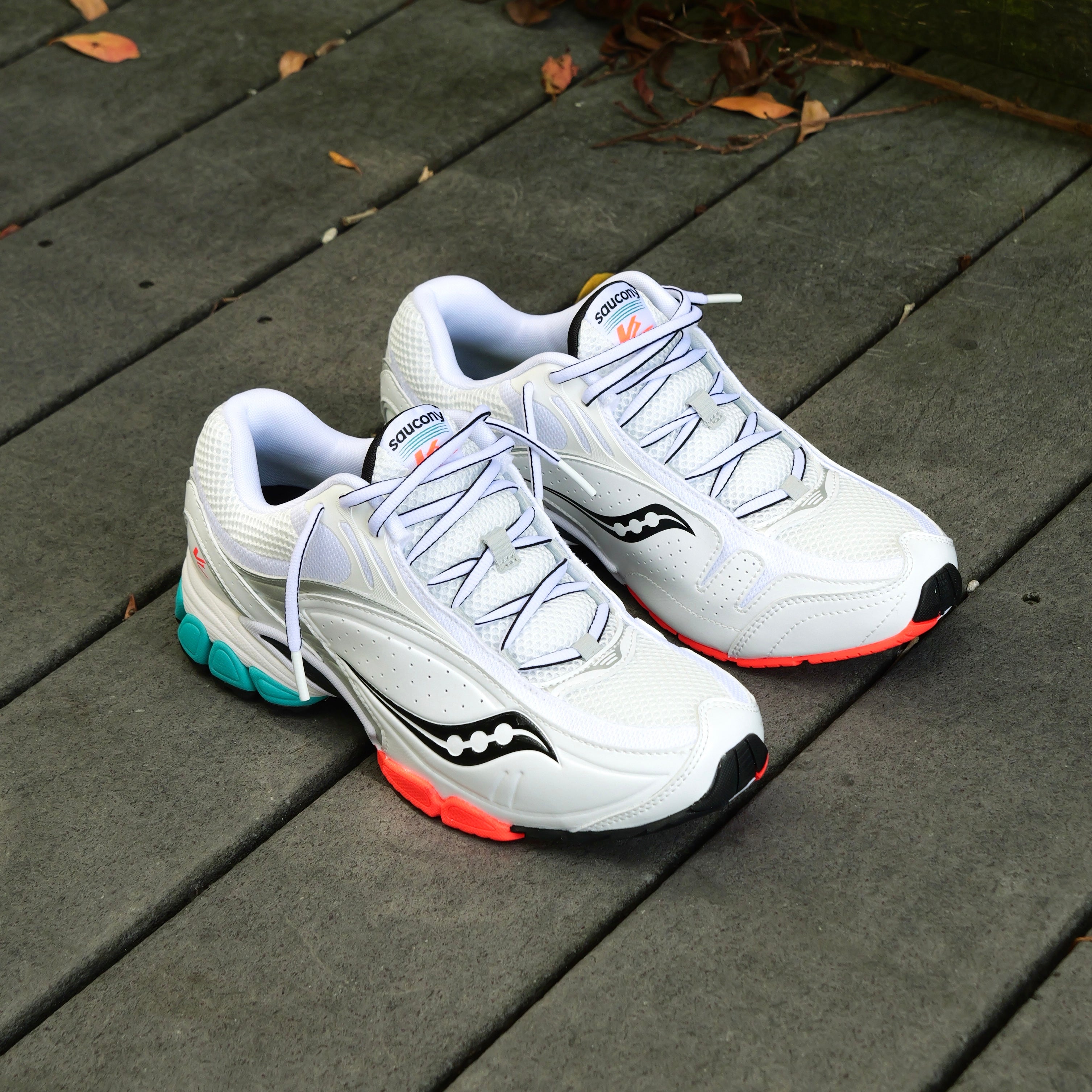 Mens Saucony ProGrid V2 (Mutant) - Saucony