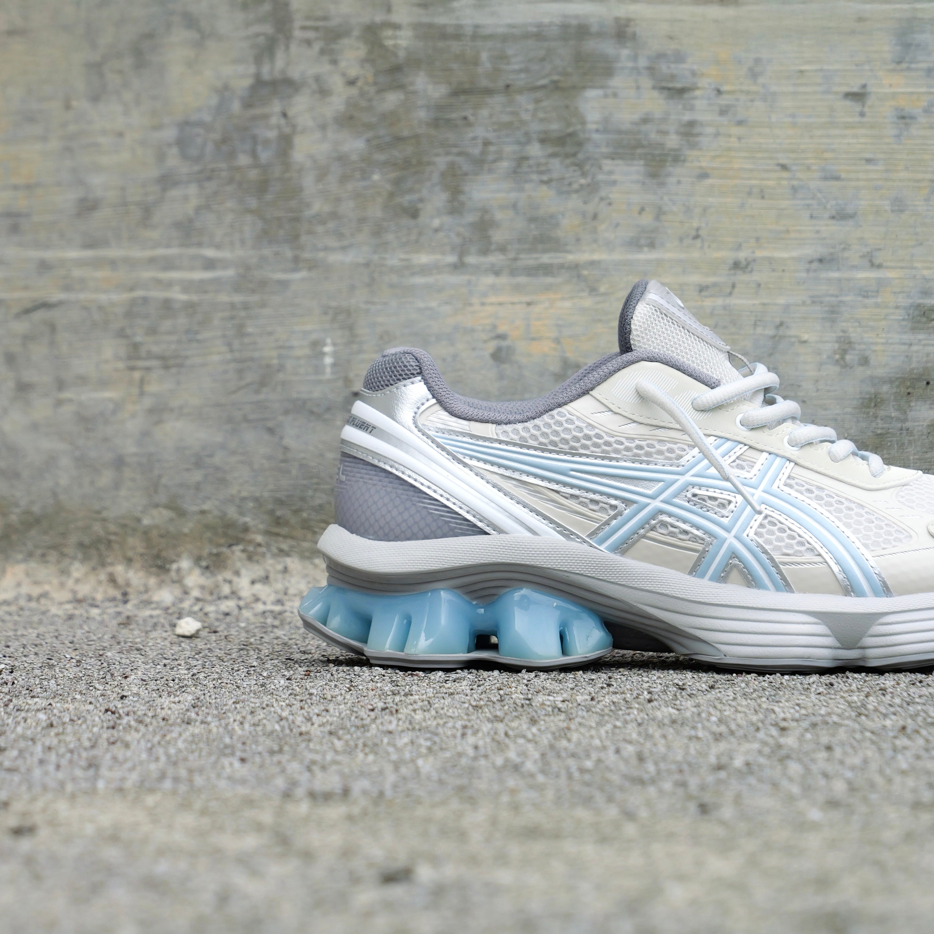 Mens Asics x EMMI Gel-Kinetic Fluent (Cream/Soft Sky) - Asics