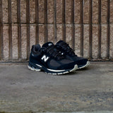 Mens New Balance 2002R (Black/Brown) - U2002RL - New Balance
