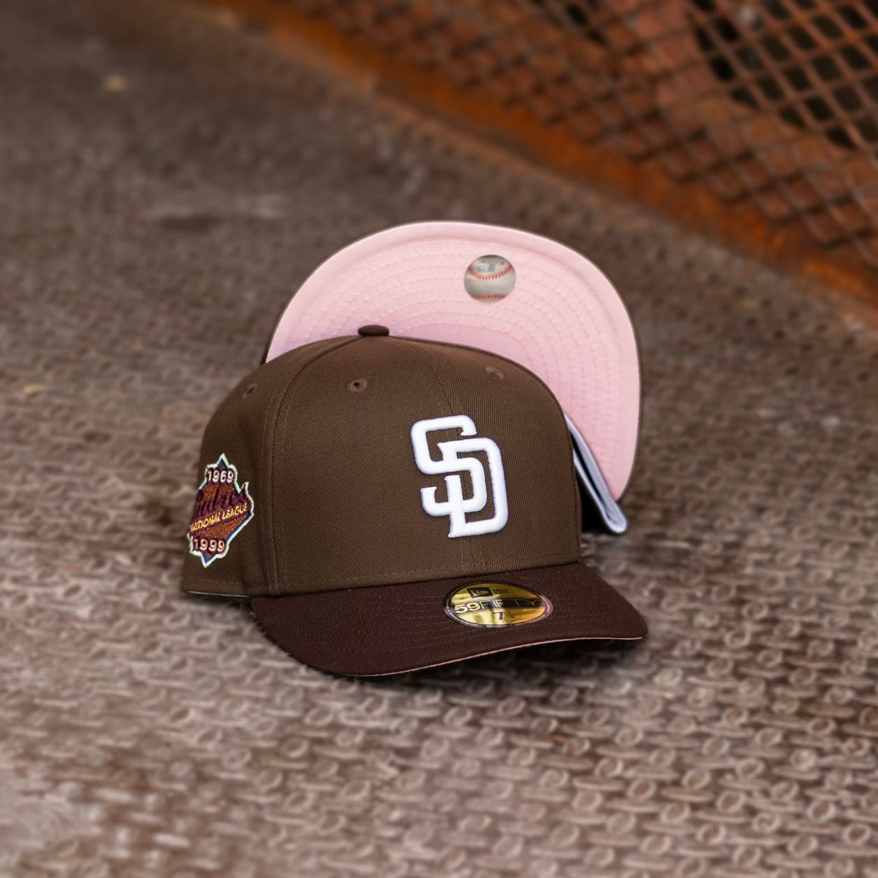 New Era San Diego Padres 1999 30th Anniversary Pink UV (Walnut/Burnt Wood) 59Fifty Fitted