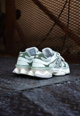 Mens New Balance 9060 (Olivine) - U9060EEC - New Balance