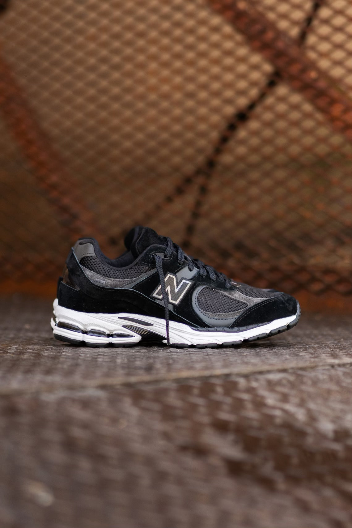 Mens New Balance 2002R (Phantom Black) - M2002RBK - New Balance