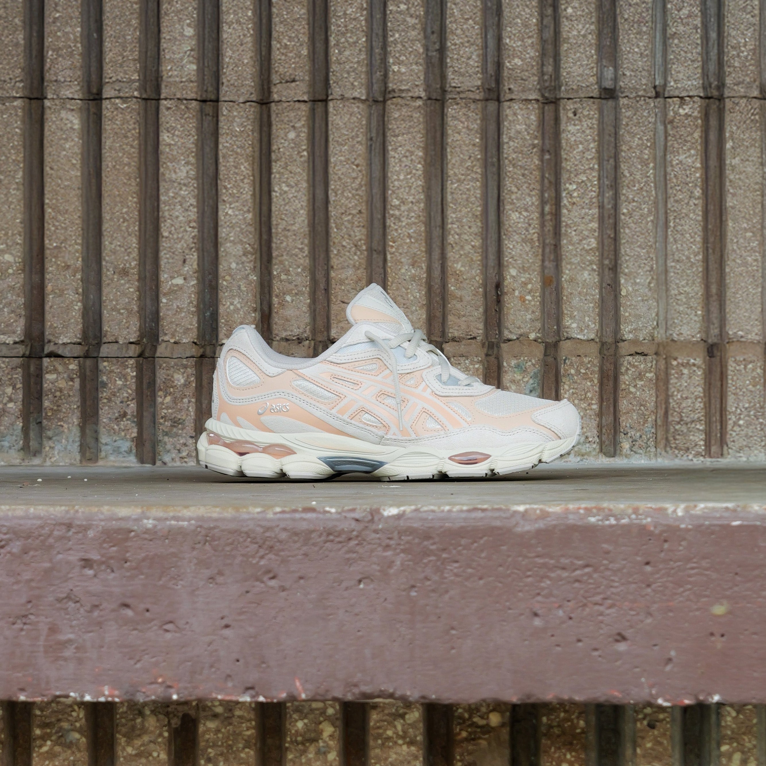 Mens Asics Gel-NYC (Oatmeal/Bisque)
