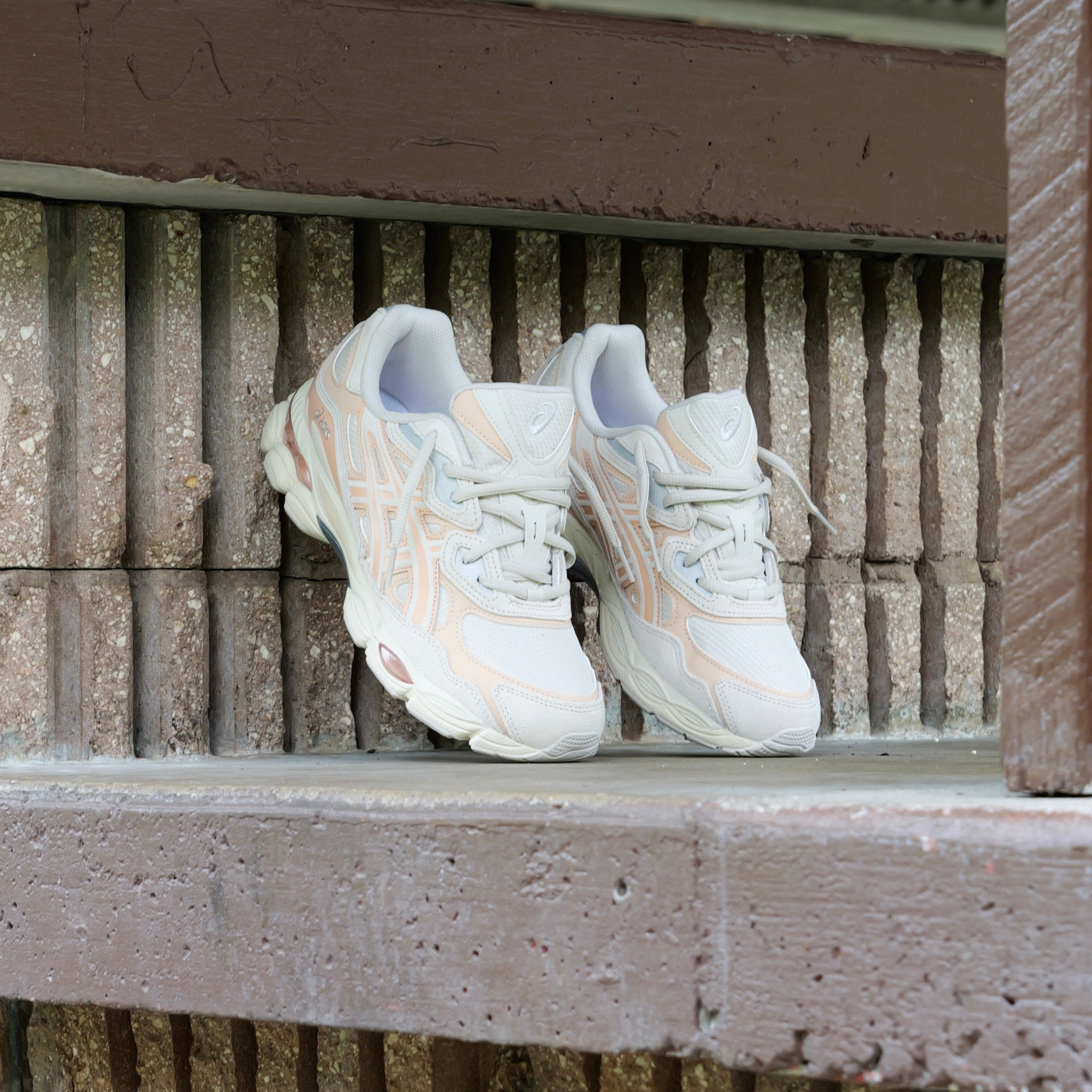 Mens Asics Gel-NYC (Oatmeal/Bisque)