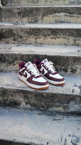Nike Air Force 1 '07 LV8 (SAIL/MAROON)