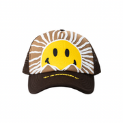 Market SMILEY® SUNRISE TRUCKER HAT