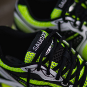 Saucony Progrid Triumph 4 (Yellow/Silver) - Saucony