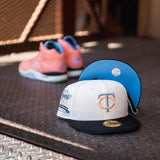 New Era Minnesota Twins 40th Anniversary Sky UV (Off White/Black) - New Era