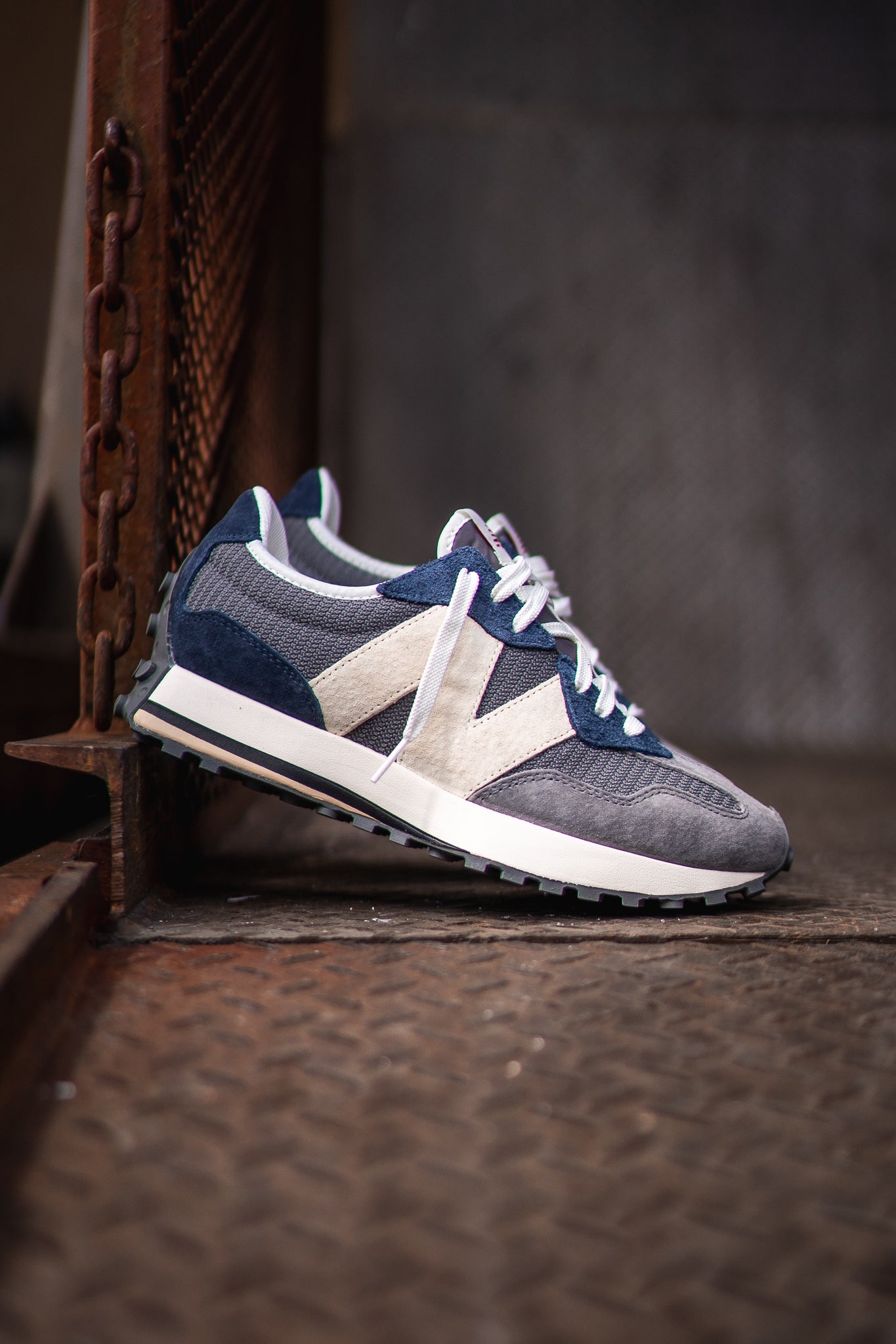 New Balance 327 (Flint) - MS327MD - New Balance