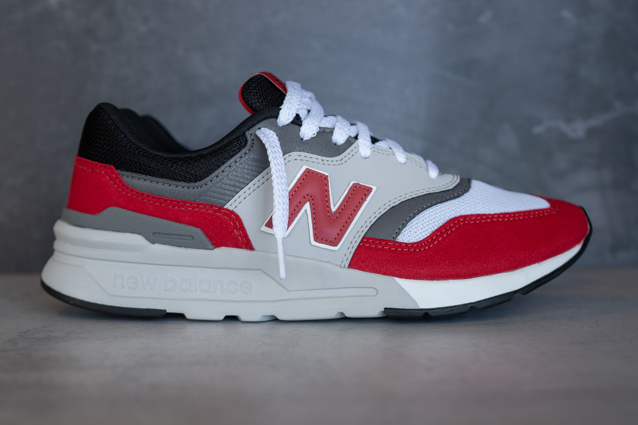 New Balance 997H (Team Red) - CM997HVV - New Balance